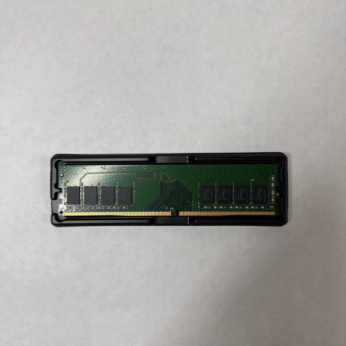 SK Hynix UDIMM 8GB (1x8GB) RAM DDR4 2666MHz HMA81GU6JJR8N