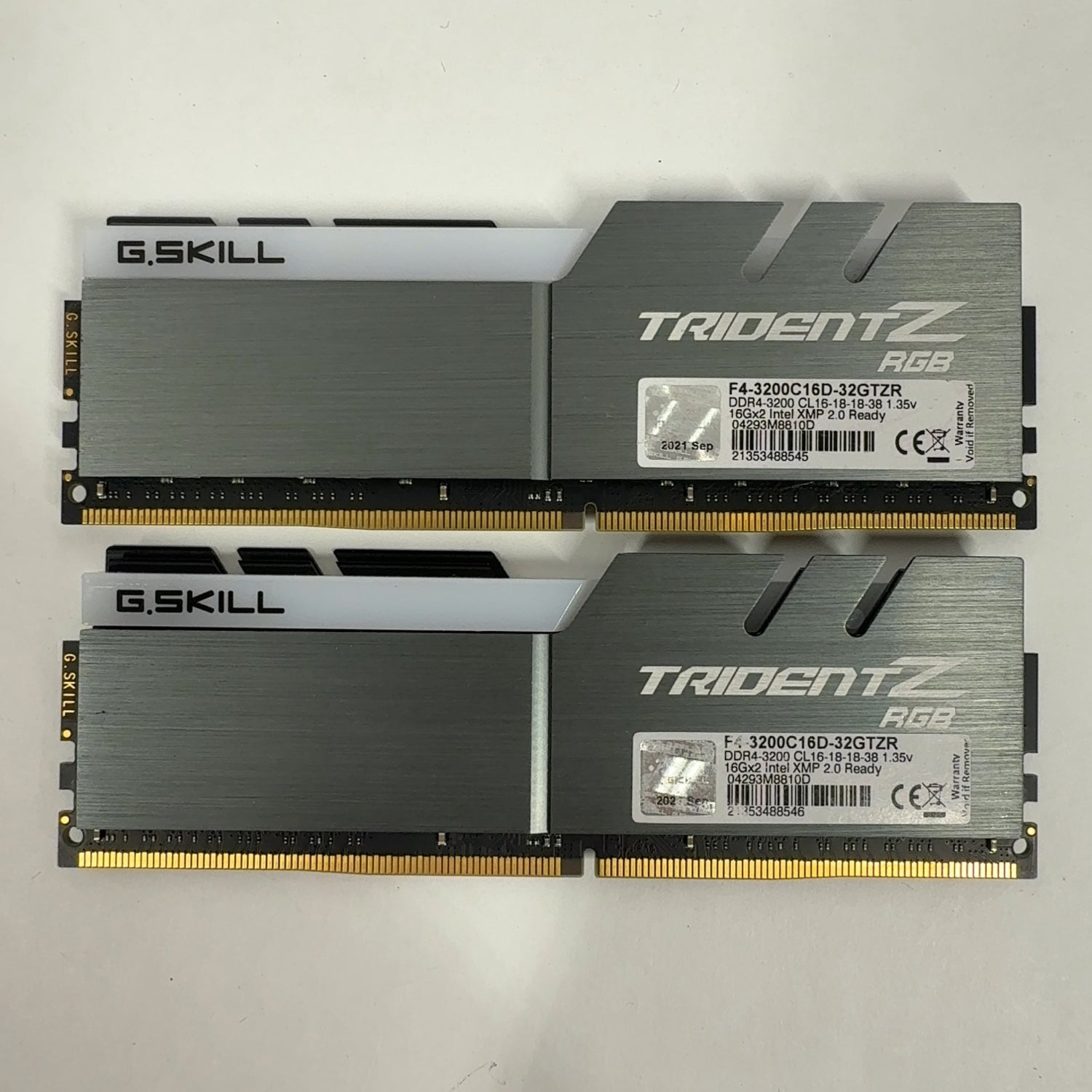 G.Skill Trident Z RGB 32GB (2x16GB) RAM DDR4 3200MHz F4-3200C16D