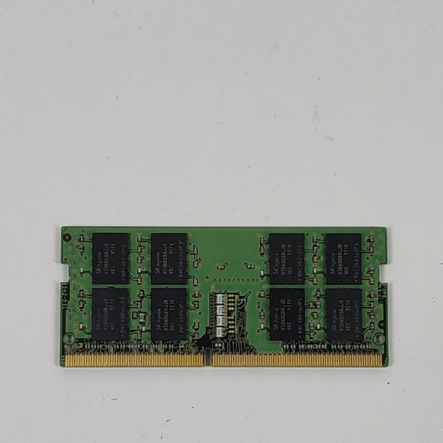 SK Hynix SODIMM 16GB (1x16GB) RAM DDR4 2666MHz HMA82GS6JJRN