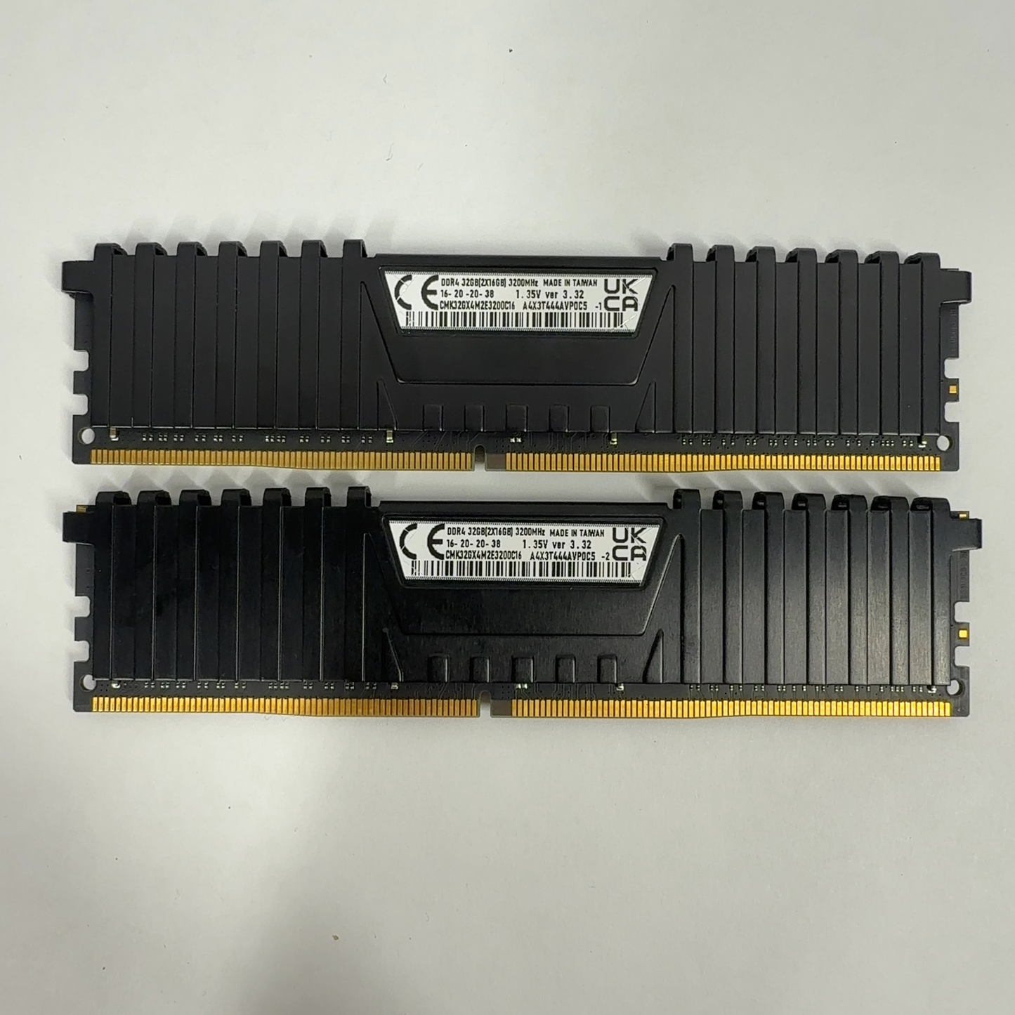 Corsair Vengeance LPX 32GB (2x16GB) RAM DDR4 3200MHz CMK32GX4M2E3200C16