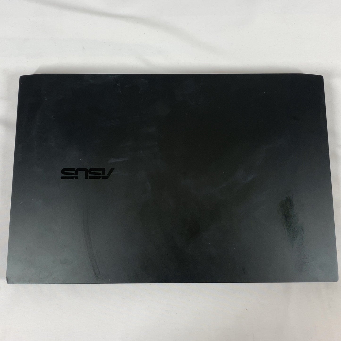 ASUS Creator Q530 15.6" i7-13620H 2.4GHz 16GB RAM 5 SSD GeForce RTX 3050