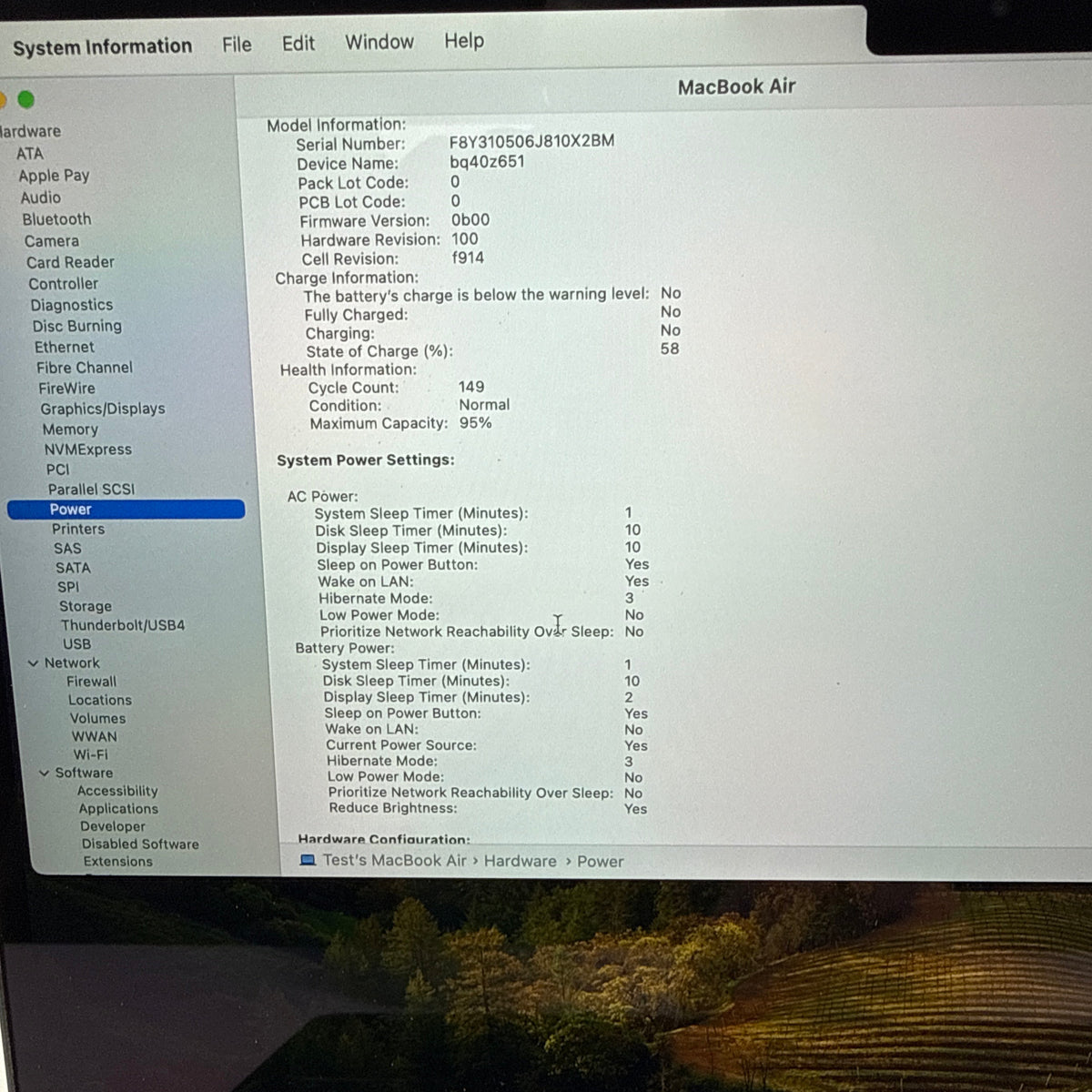 2022 Apple MacBook Air 13.6" M2 8C GPU 3.5GHz 8GB RAM 256GB SSD MLY33LL/A