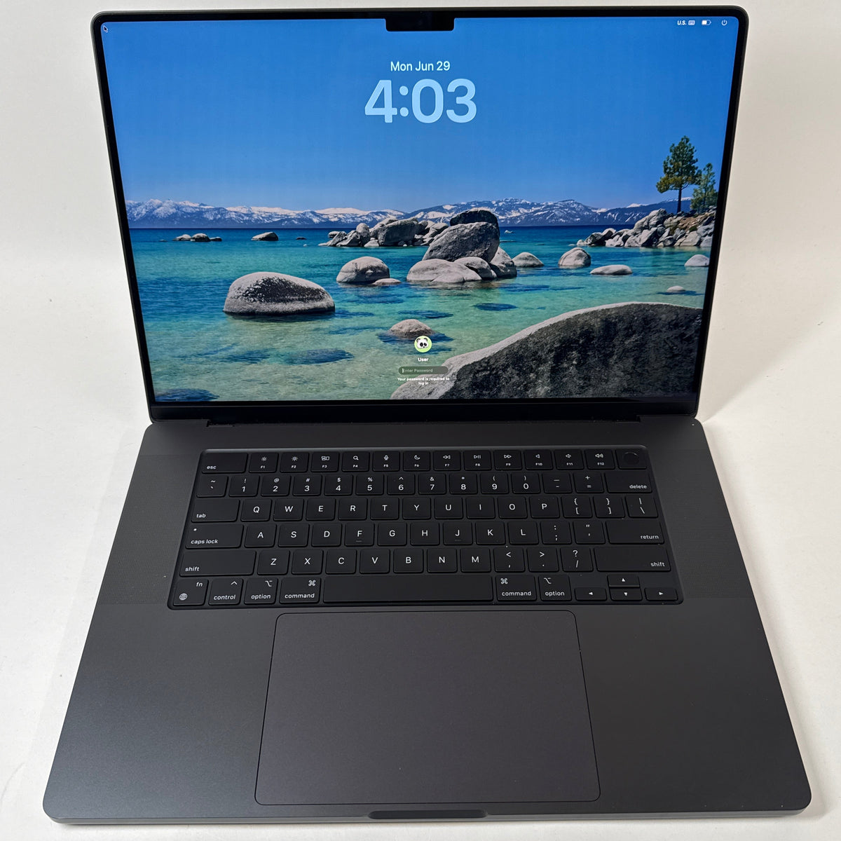 2024 Apple MacBook Pro 16